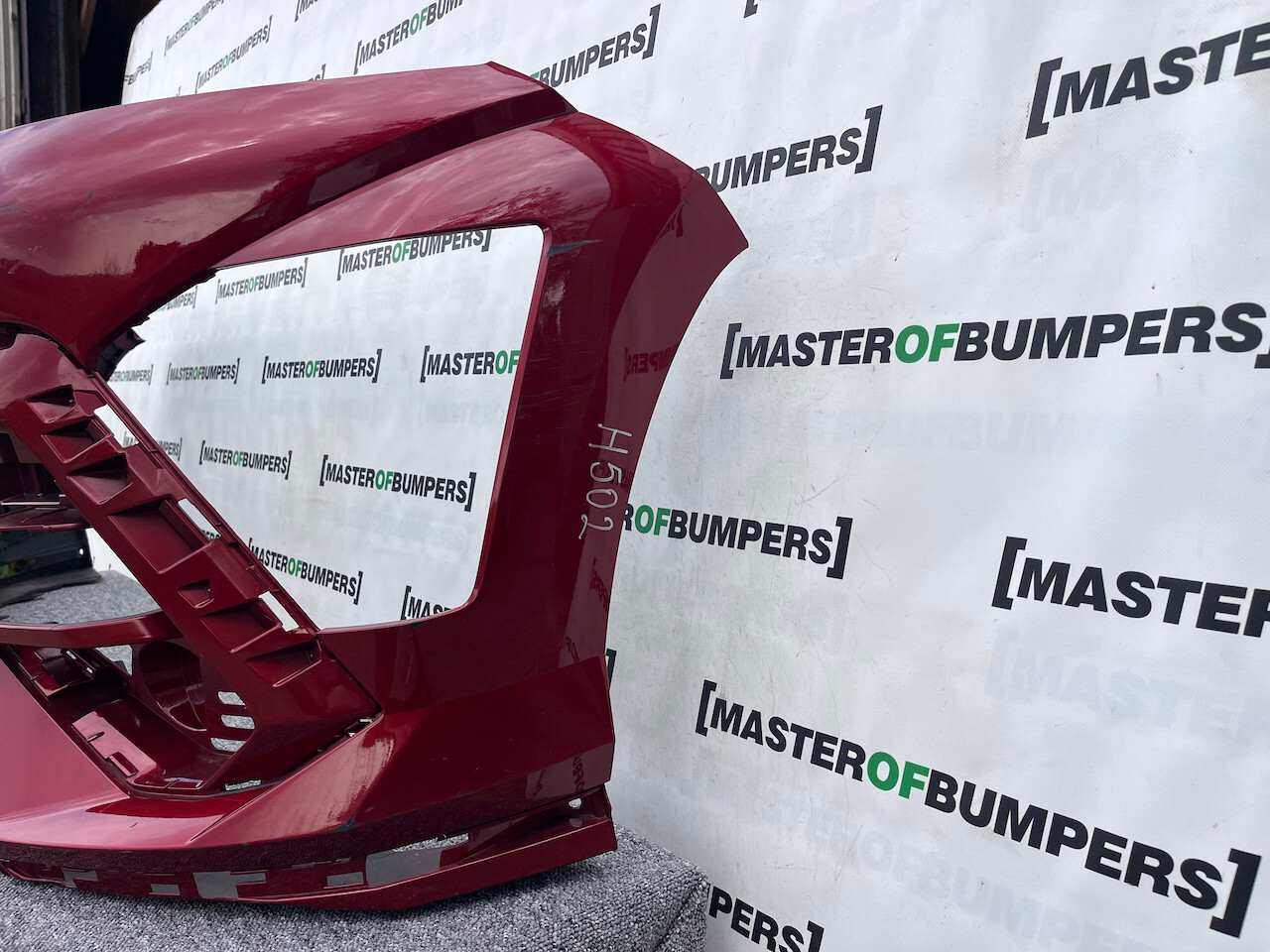 Hyundai Kona N-line Hatchback Mk2 2023-on Front Bumper 4 Pdc Genuine [h502]