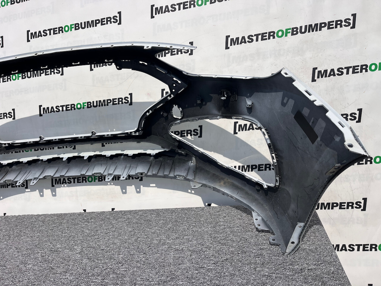 Hyundai I30 I30 Se Premium Hybrid Mk4 Lift 2021-2025 Front Bumper Genuine [h521]