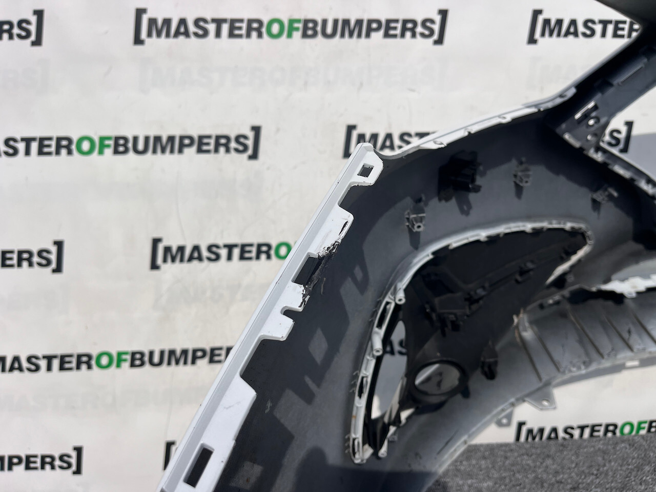 Hyundai I30 I30 Se Premium Hybrid Mk4 Lift 2021-2025 Front Bumper Genuine [h526]