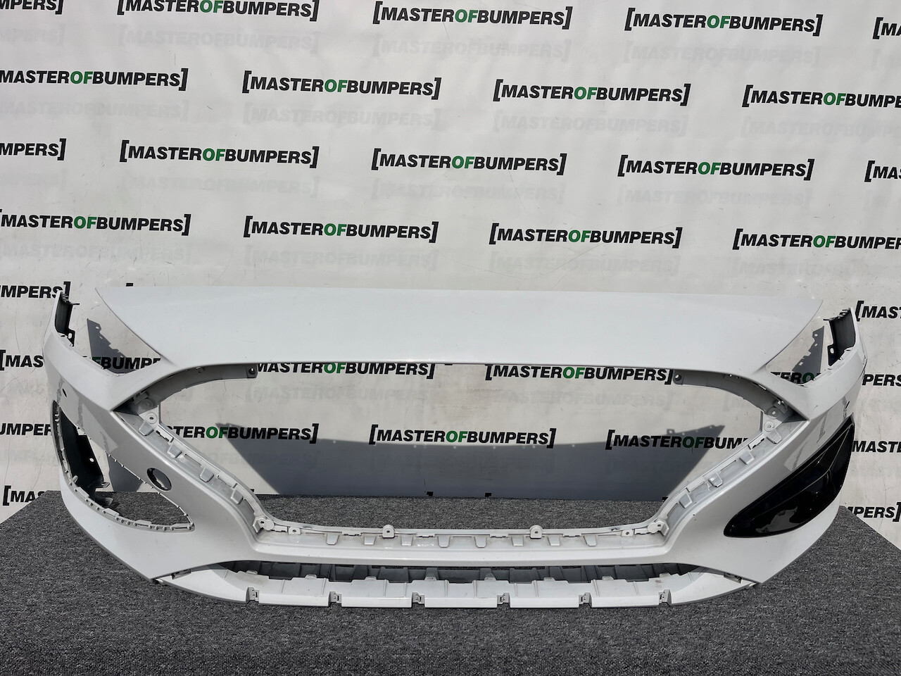 Hyundai I30 I30 Se Premium Hybrid Mk4 Lift 2021-2025 Front Bumper Genuine [h526]
