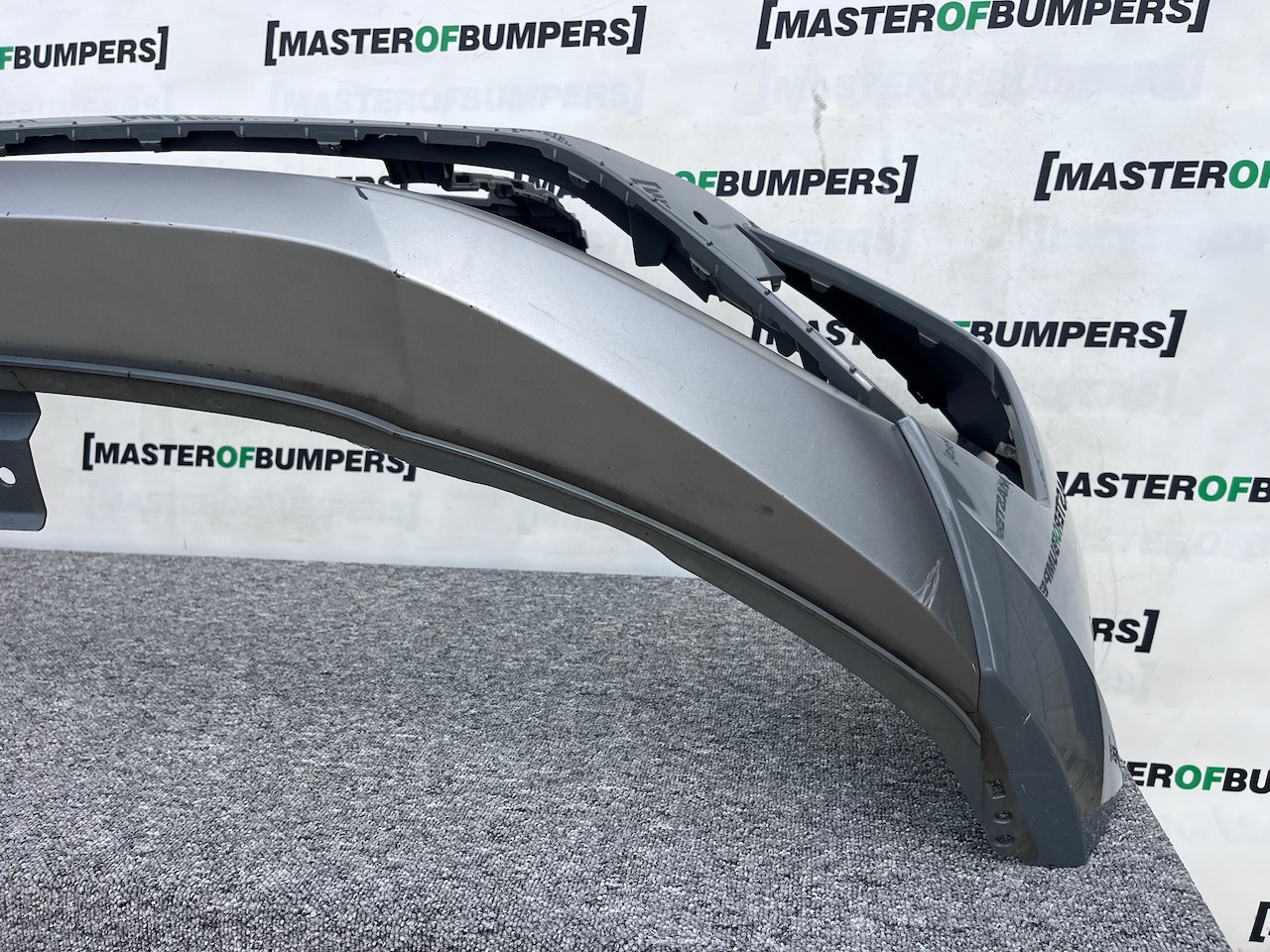 Hyundai Tucson N Line Hybrid 2021-2023 Front Bumper 4 Pdc Genuine [h541]