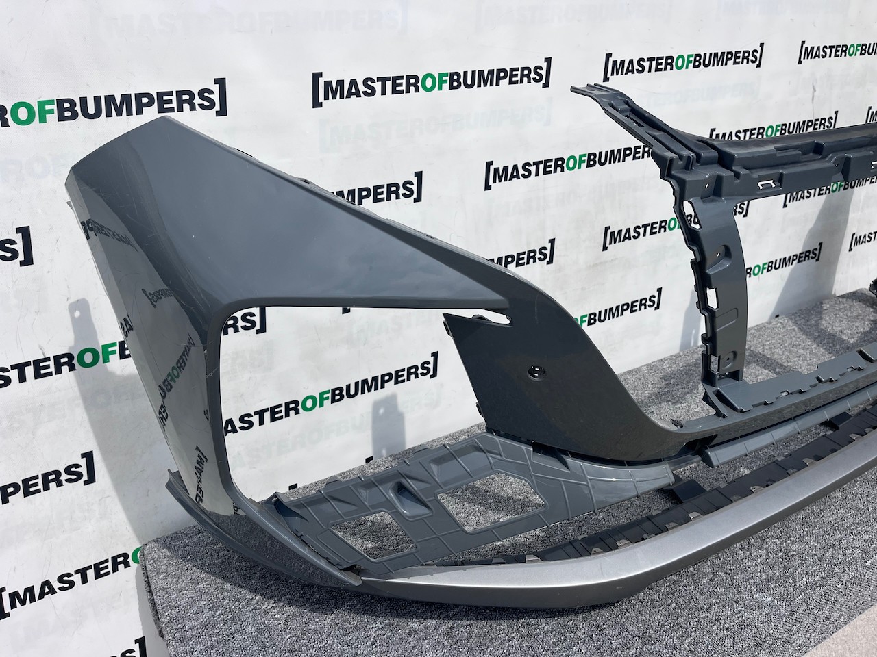 Hyundai Tucson N Line Hybrid 2021-2023 Front Bumper 4 Pdc Genuine [h541]