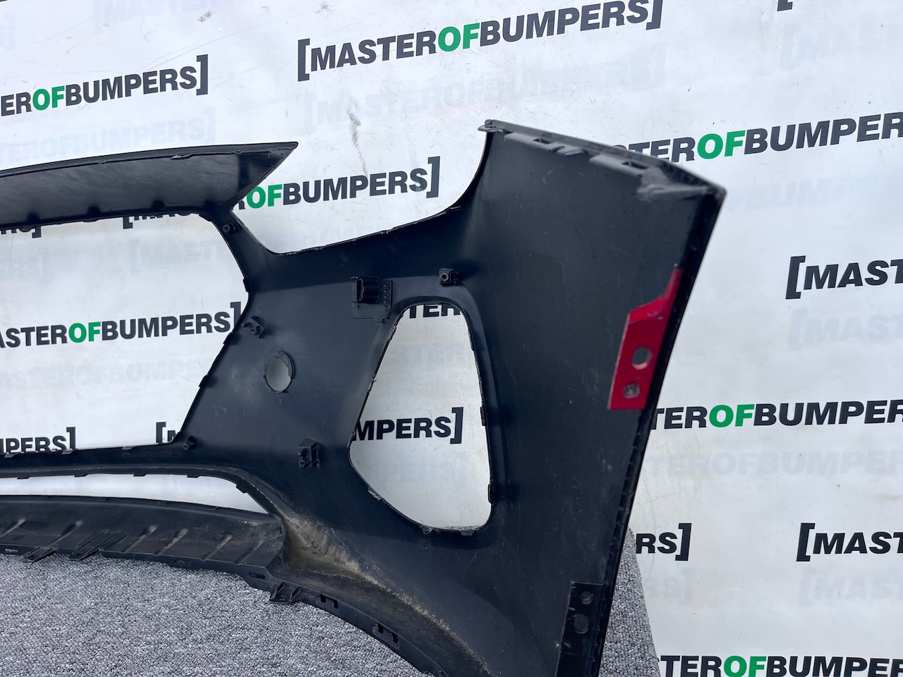 Hyundai I30 Premium Hatchback 2017-2020 Front Bumper 4 Pdc Genuine [h553]