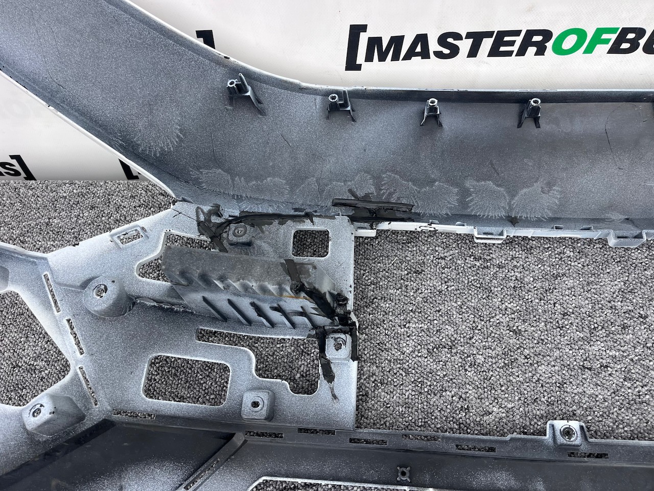 Hyuindai Bayon Advance Premium Lift 2024-on Front Bumper 4 Pdc Genuine [e562]