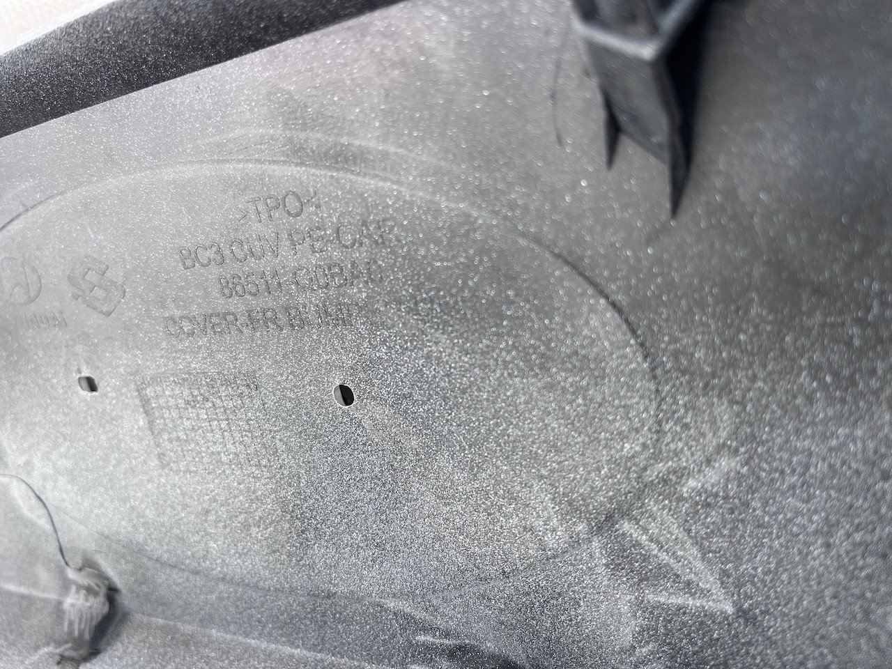 Hyuindai Bayon Advance Premium Lift 2024-on Front Bumper 4 Pdc Genuine [e562]