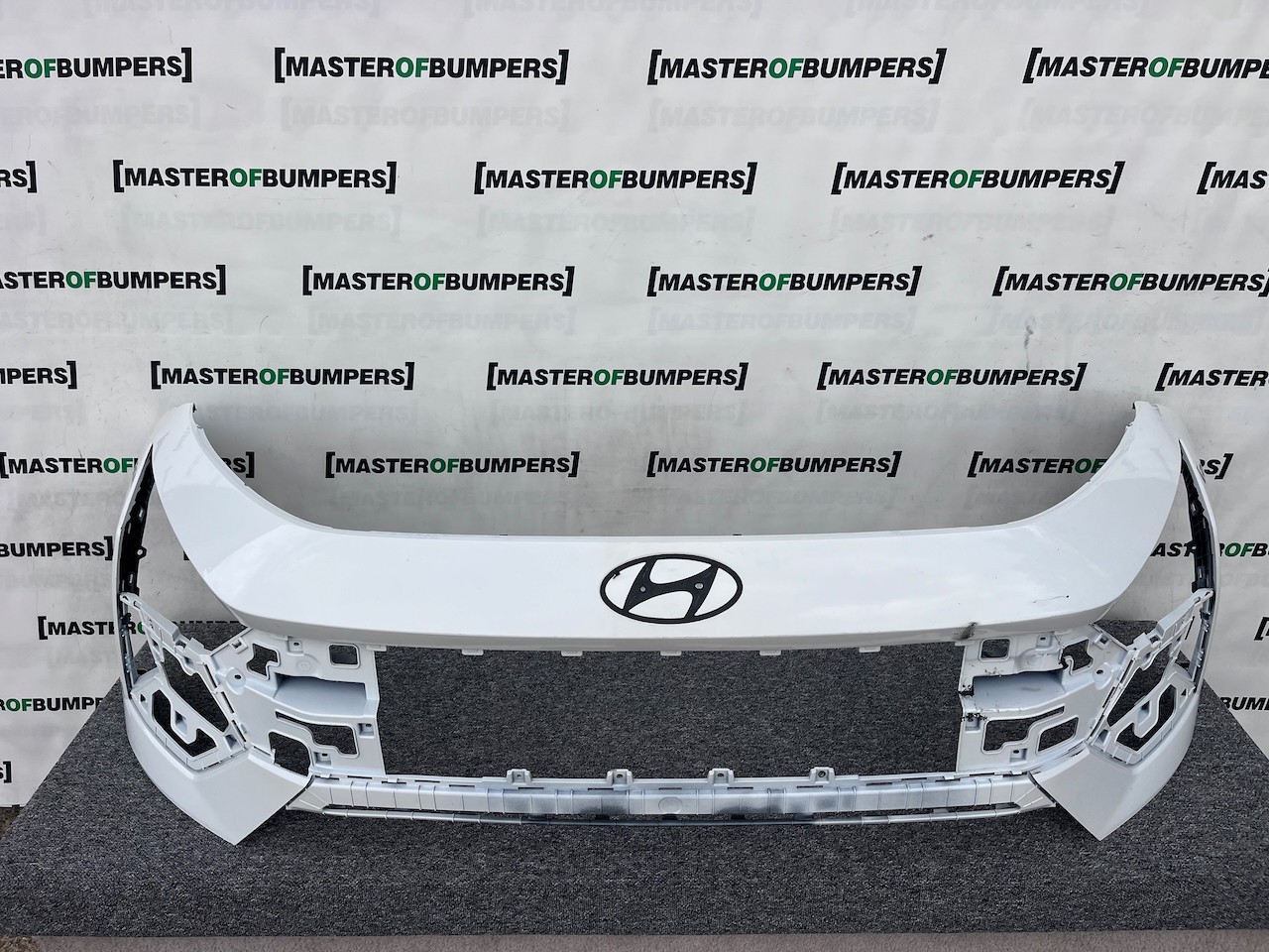 Hyuindai Bayon Advance Premium Lift 2024-on Front Bumper 4 Pdc Genuine [e562]