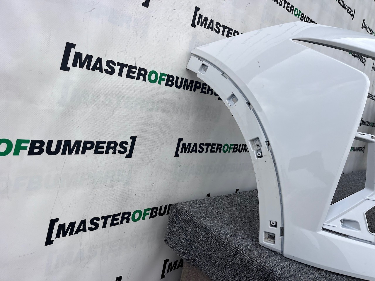 Hyuindai Bayon Advance Premium Lift 2024-on Front Bumper 4 Pdc Genuine [e562]