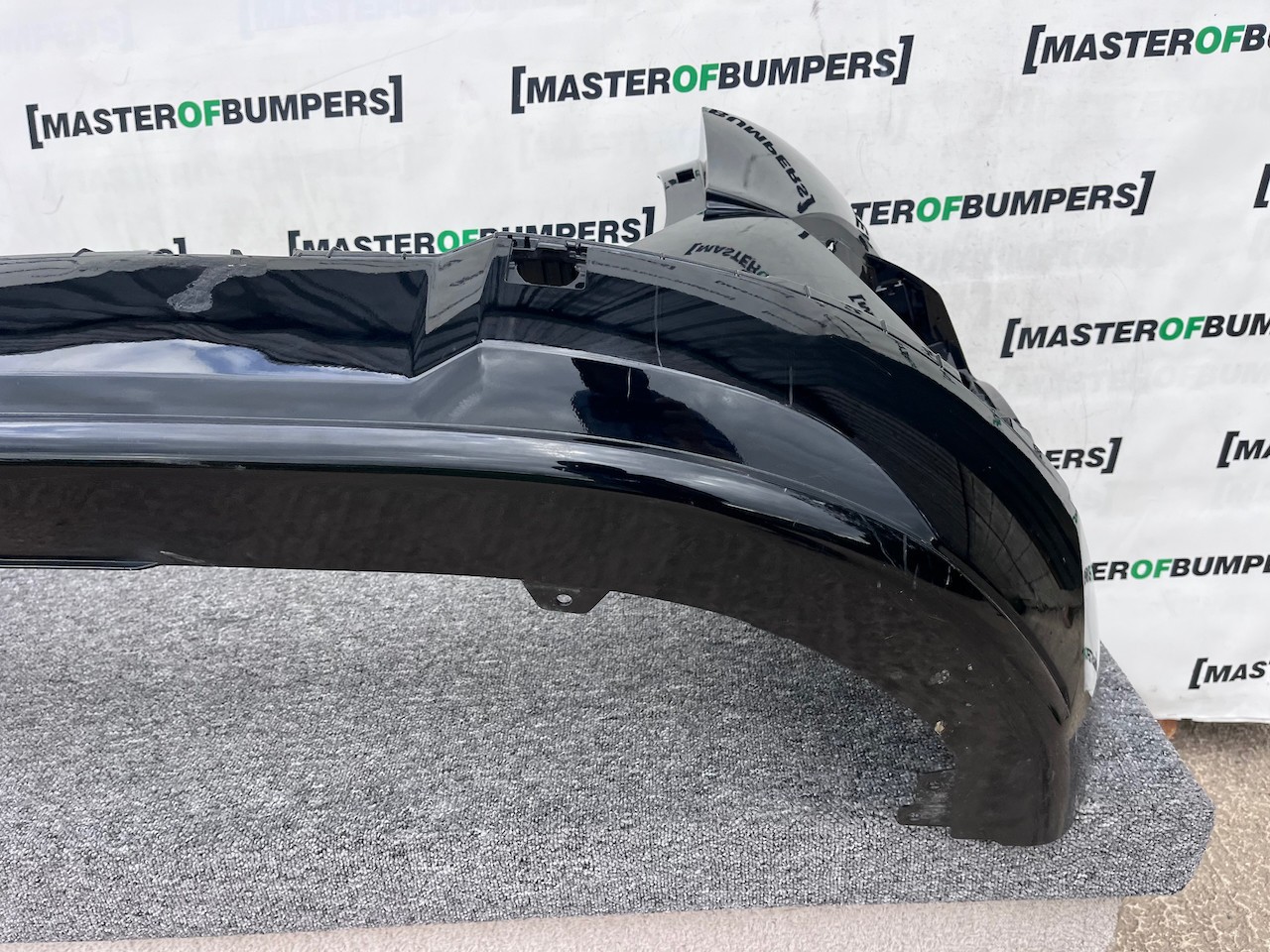 Hyundai Kona Ev Electric Hatchback Mk2 2023-on Rear Bumper 4 Pdc Genuine [h564]