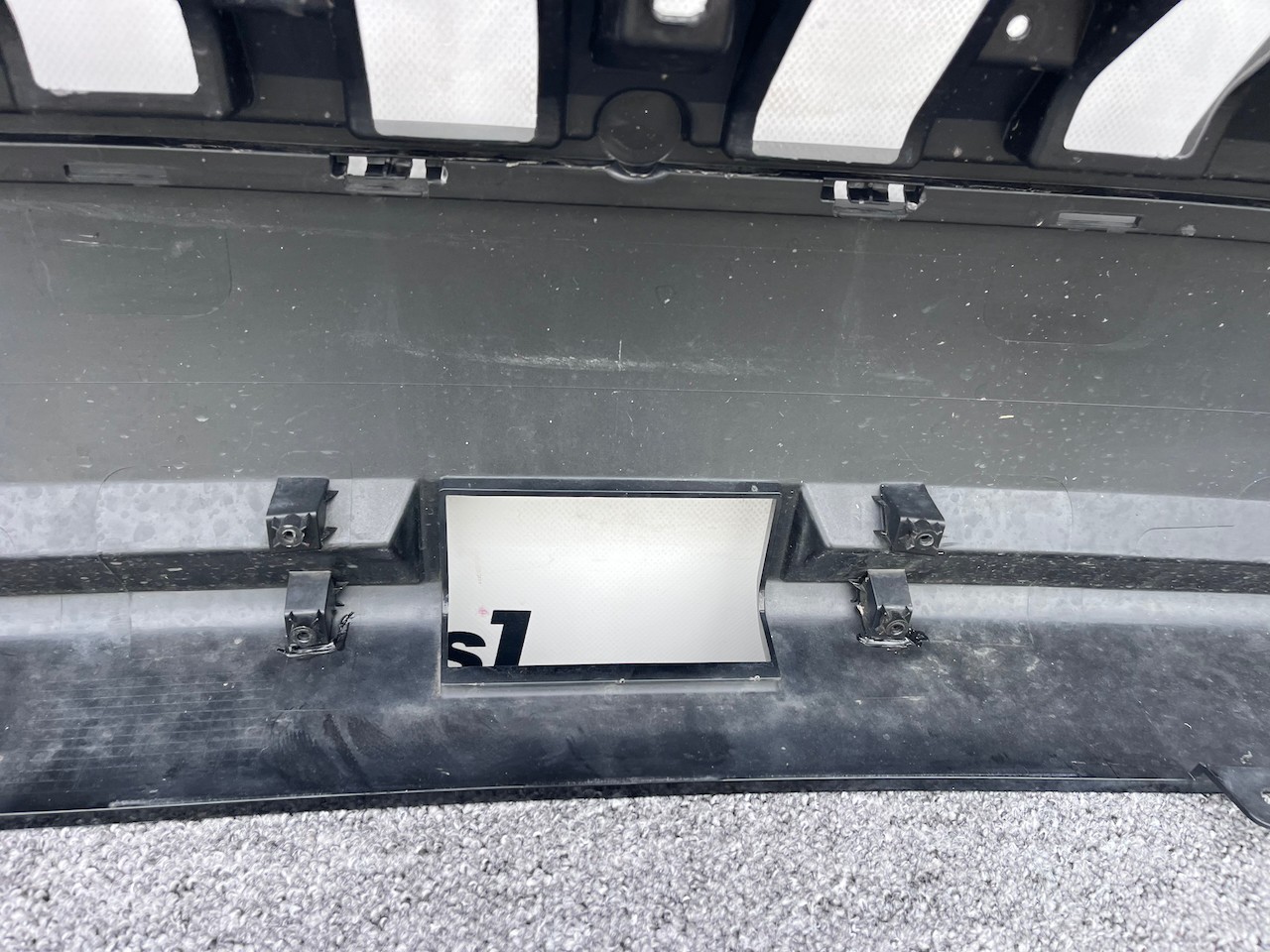 Hyundai Kona Ev Electric Hatchback Mk2 2023-on Rear Bumper 4 Pdc Genuine [h564]