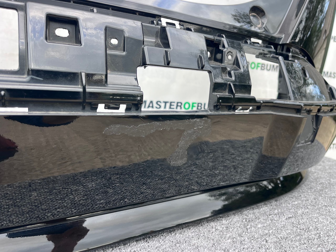 Hyundai Kona Ev Electric Hatchback Mk2 2023-on Rear Bumper 4 Pdc Genuine [h564]