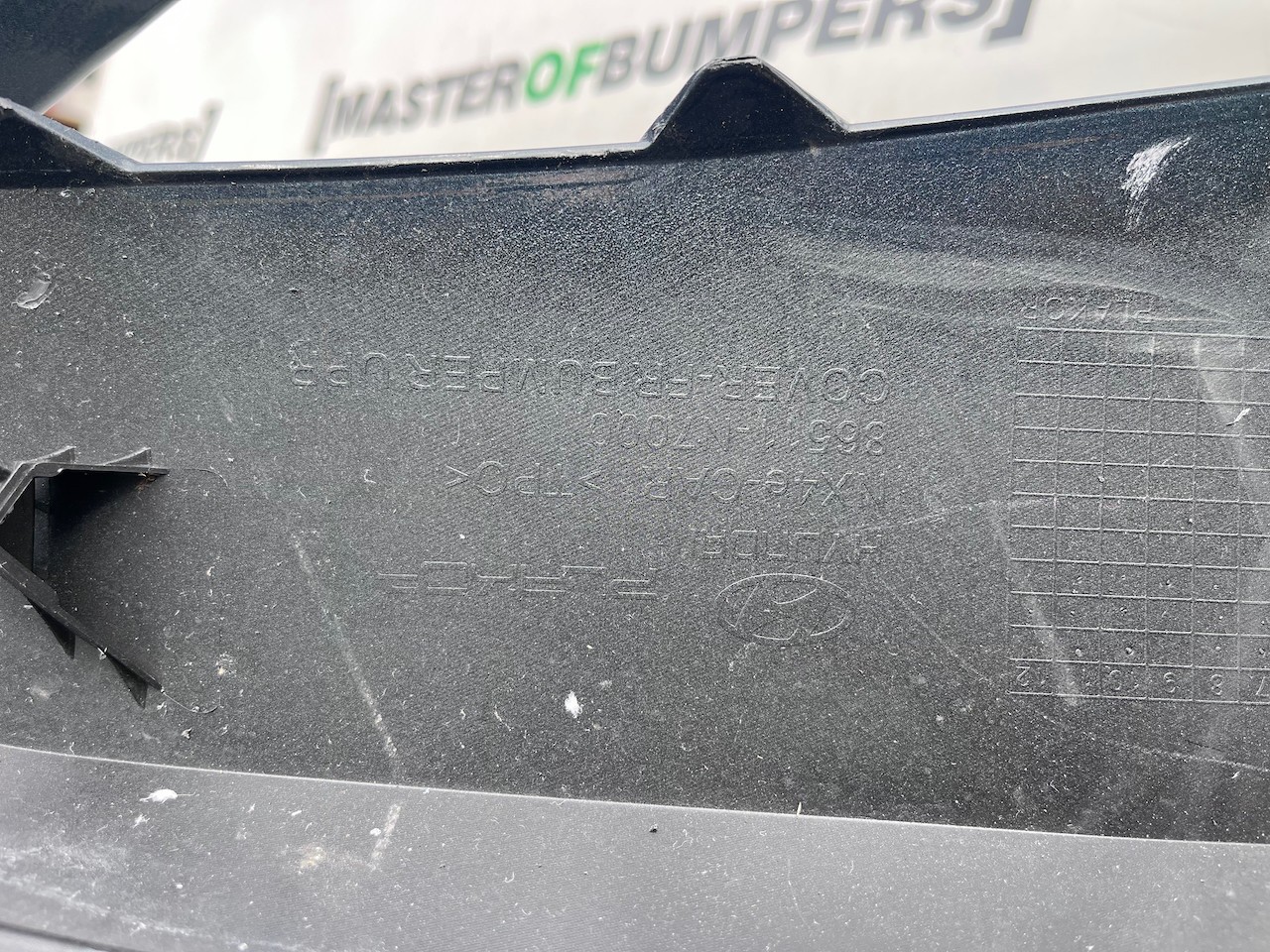 Hyundai Tucson Hybrid Premium Ultimate 2021-24 Front Bumper 4 Pdc Genuine [h565]