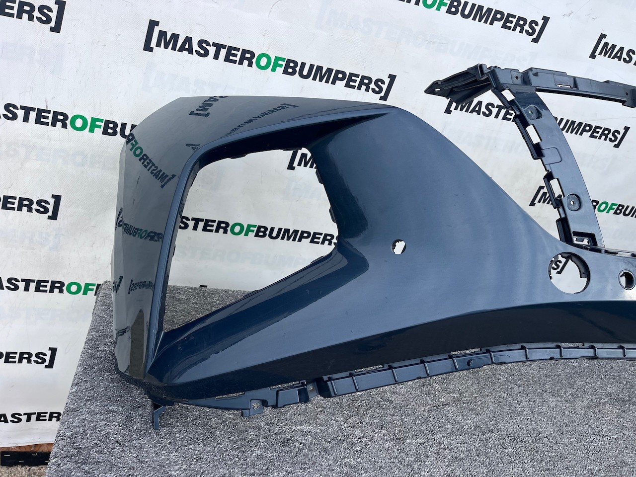 Hyundai Tucson Hybrid Premium Ultimate 2021-24 Front Bumper 4 Pdc Genuine [h565]