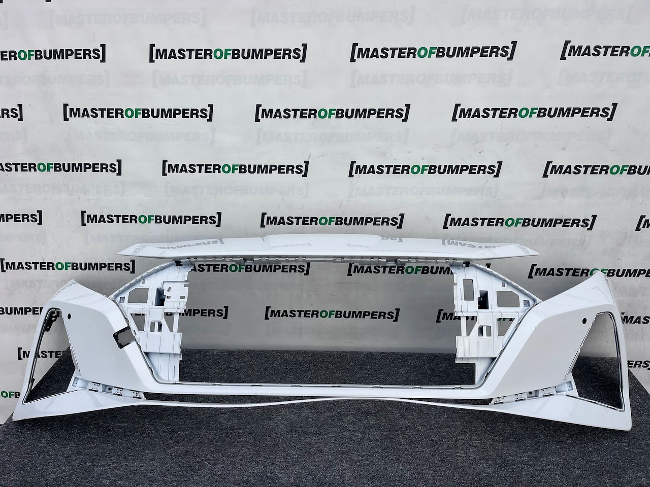 Hyundai I20 I20 N N-line Hatchback 2020-2023 Front Bumper 4 Pdc Genuine [h572]