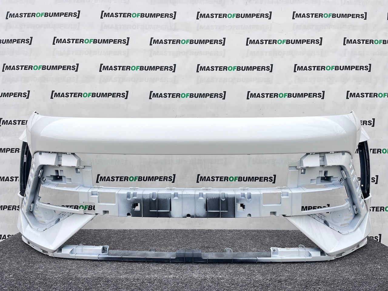 Hyundai Kona N-line Hatchback Mk2 2022-2026 Front Bumper 4 Pdc Genuine [h580]