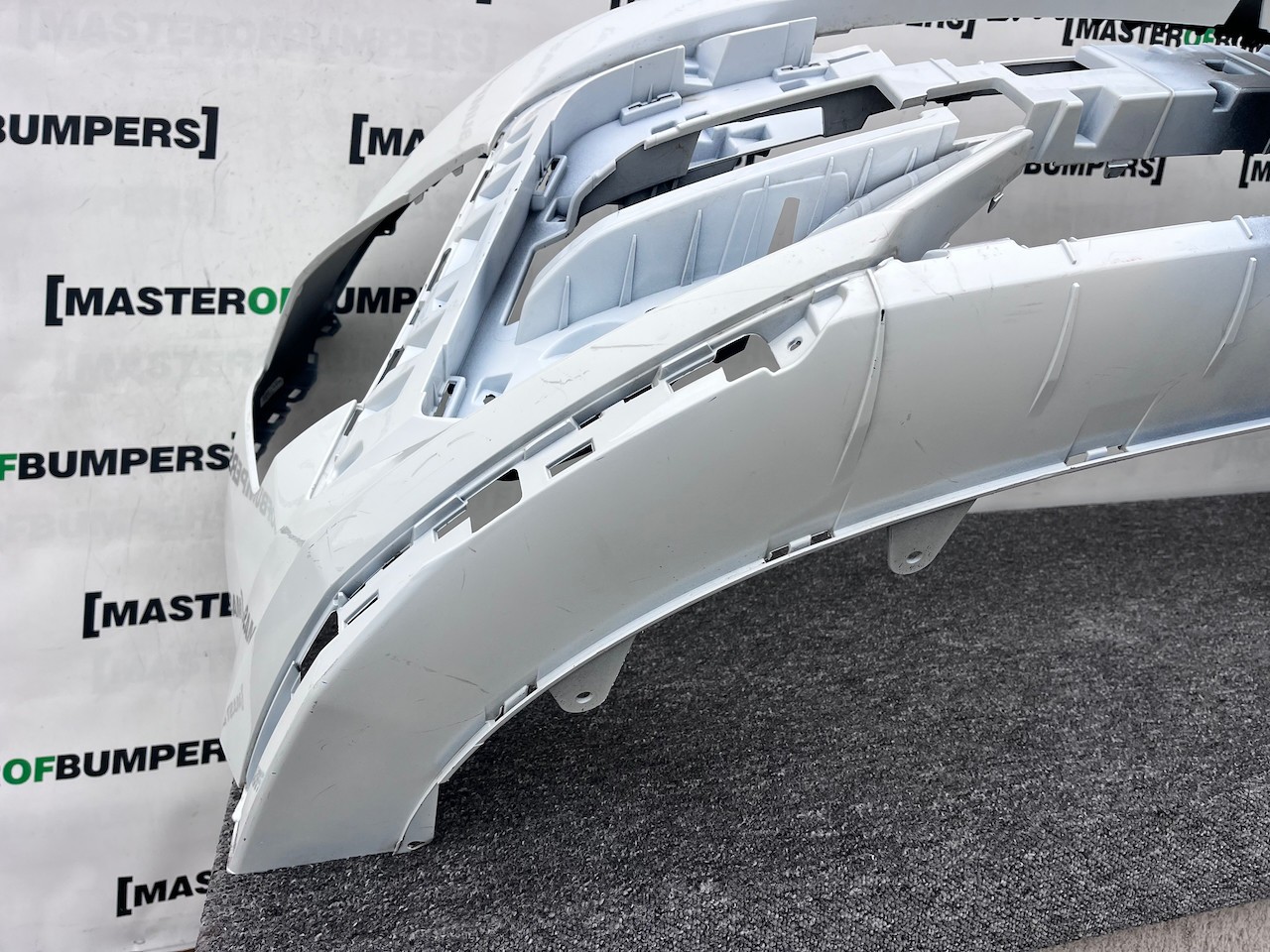 Hyundai Kona N-line Hatchback Mk2 2022-2026 Front Bumper 4 Pdc Genuine [h580]