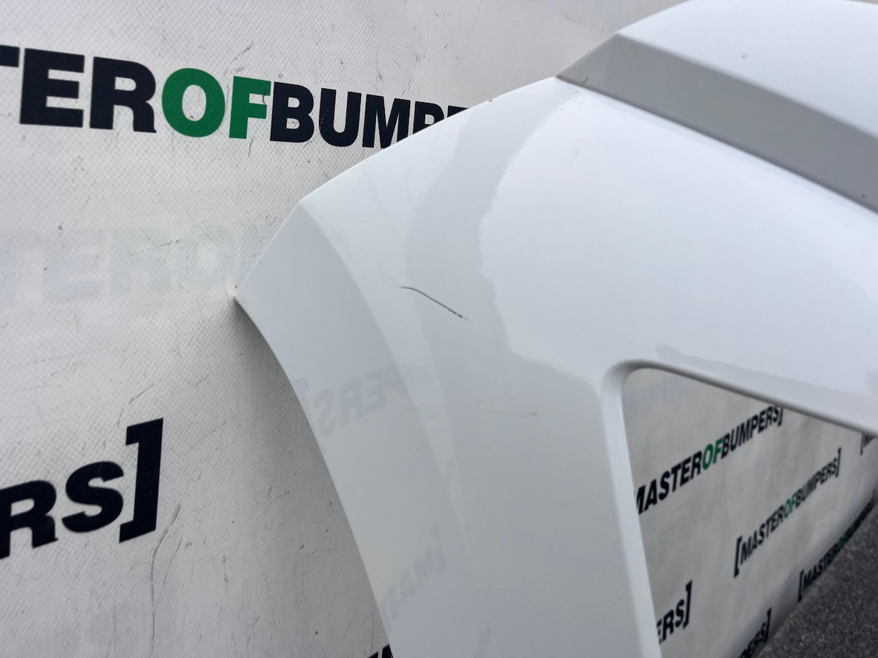 Hyundai Kona N-line Hatchback Mk2 2022-2026 Front Bumper 4 Pdc Genuine [h580]