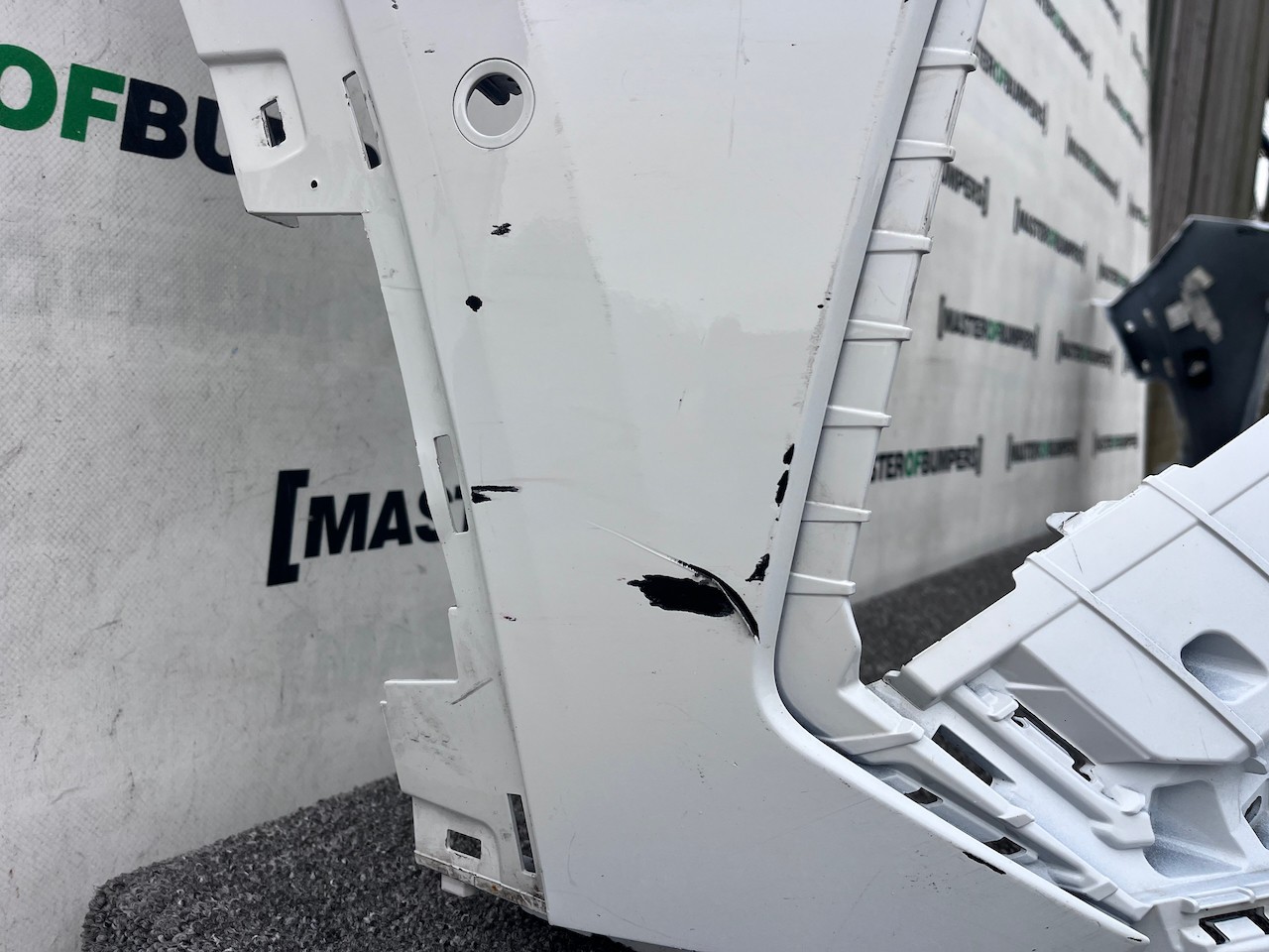 Hyundai Tucson Hybrid Premium Ultimate 2024-on Front Bumper 6 Pdc Genuine [h587]