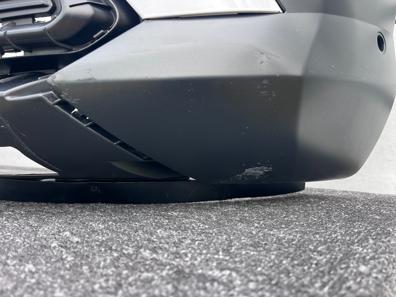 Hyundai Kona Ultimate Hatchback Lift 2022-2026 Front Bumper Genuine [h579]