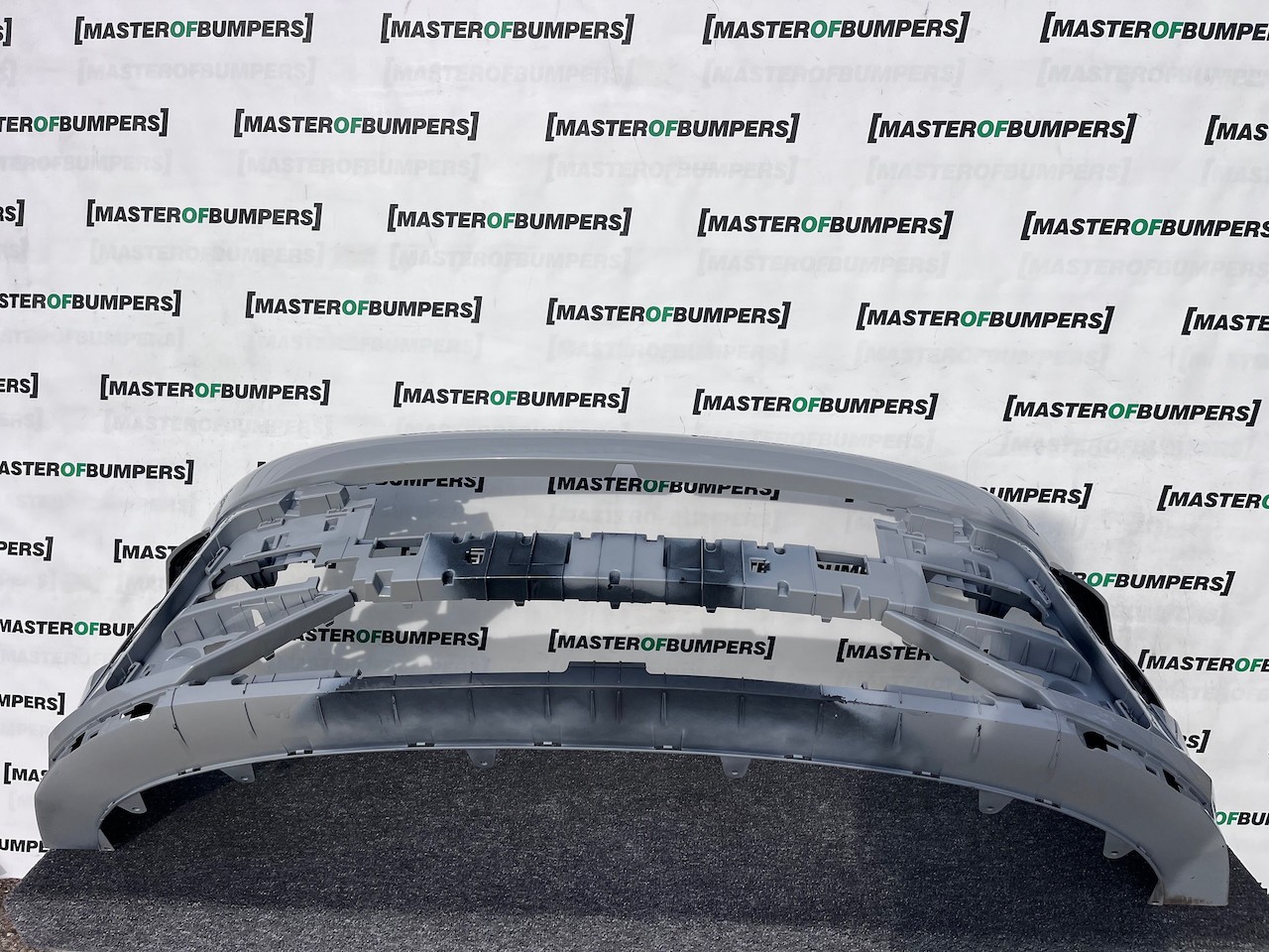 Hyundai Kona N-line Hatchback Mk2 2022-2026 Front Bumper 6 Pdc Genuine [h604]