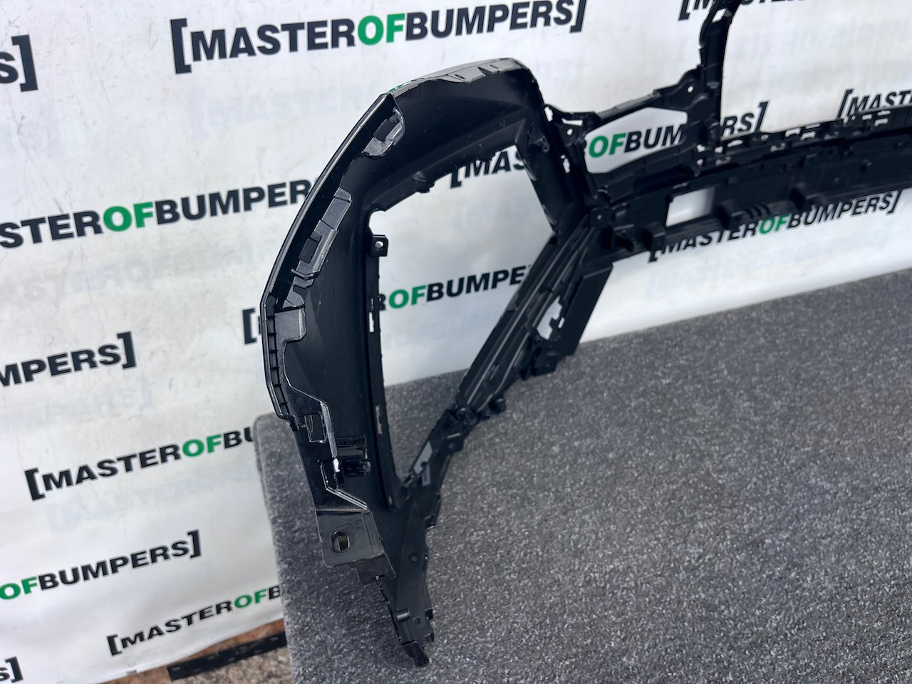 Hyundai Tucson Hybrid Premium Ultimate 2024-on Front Bumper 6 Pdc Genuine [h609]