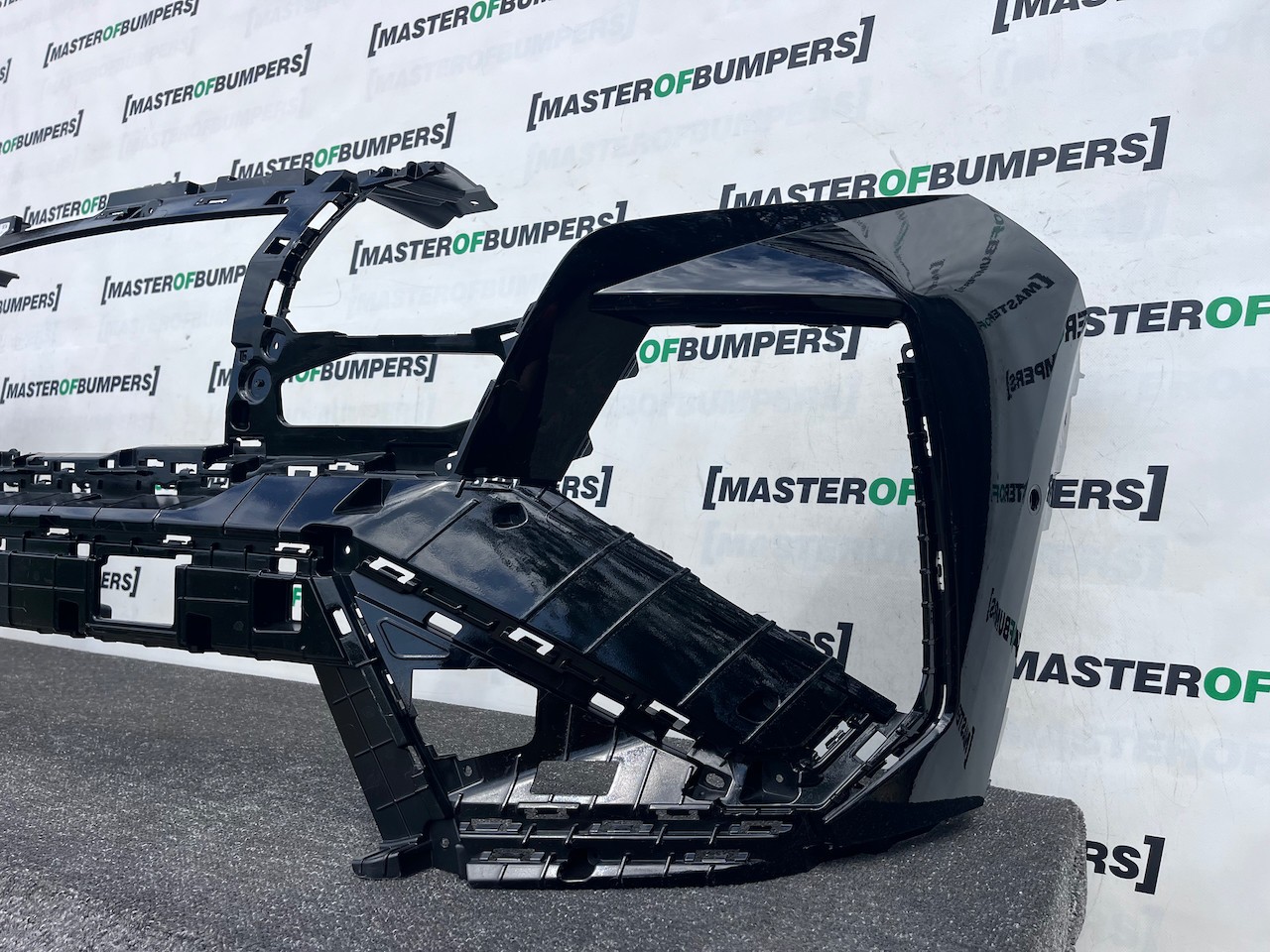 Hyundai Tucson Hybrid Premium Ultimate 2024-on Front Bumper 6 Pdc Genuine [h609]