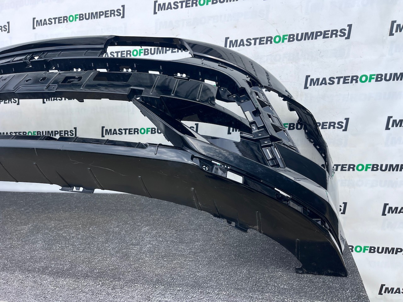 Hyundai Kona Electric N-line Mk2 2024-2027 Front Bumper 4 Pdc Genuine [h613]