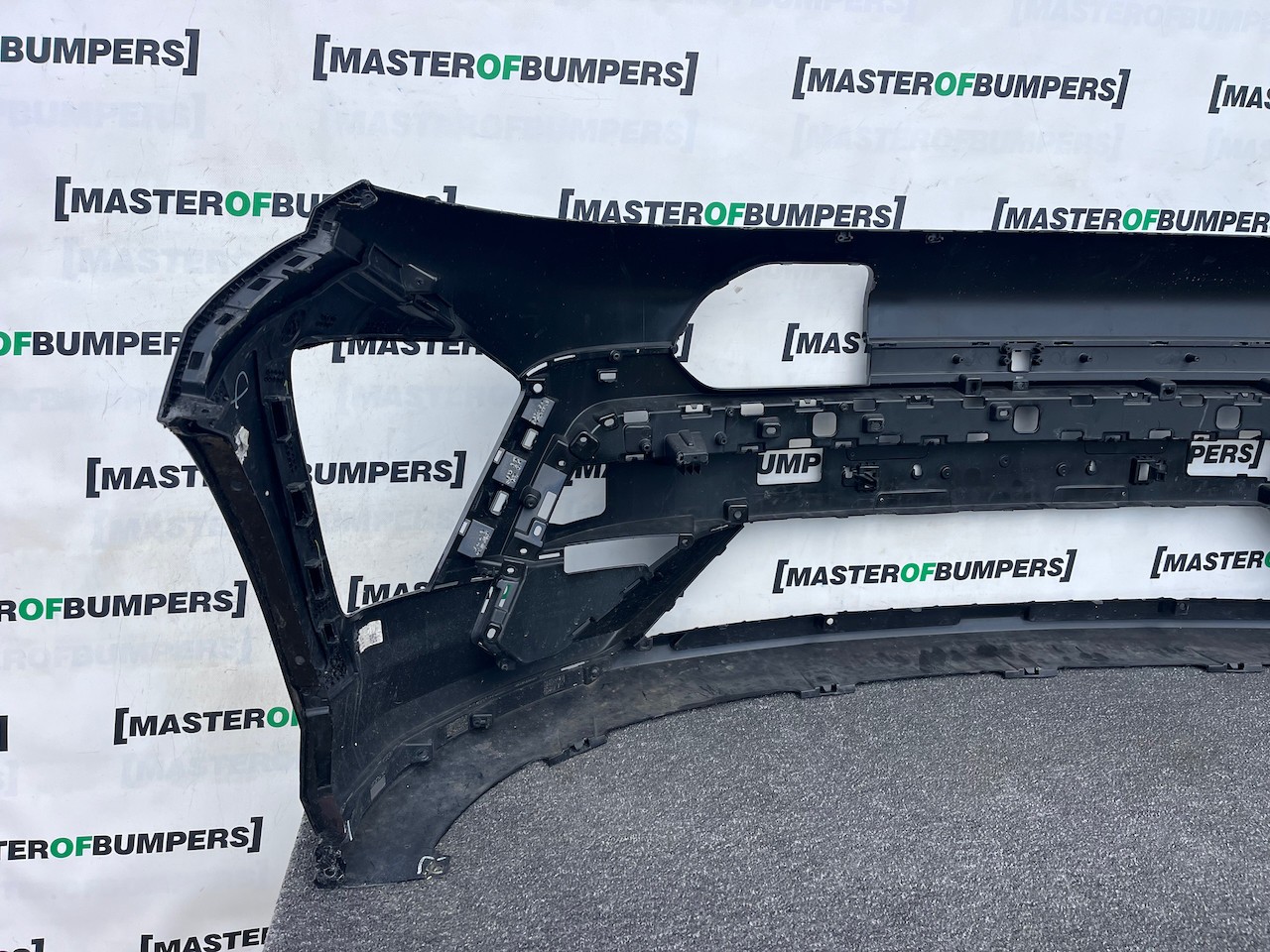 Hyundai Kona Electric N-line Mk2 2024-2027 Front Bumper 4 Pdc Genuine [h613]
