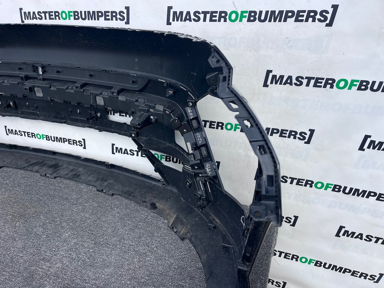 Hyundai Kona Electric N-line Mk2 2024-2027 Front Bumper 4 Pdc Genuine [h613]