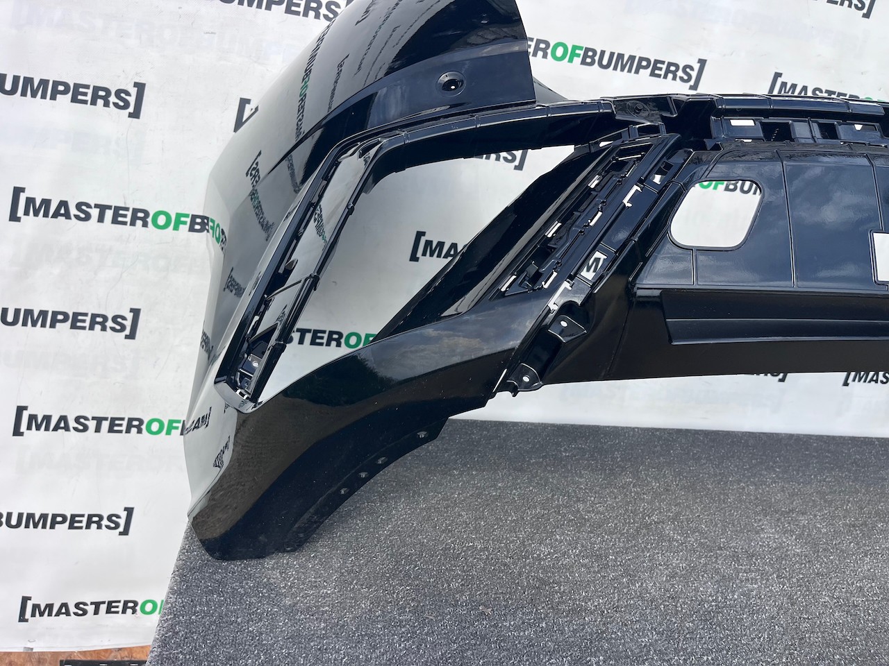 Hyundai Tucson N-line Hybrid Premium 2024-2026 Rear Bumper 4 Pdc Genuine [h616]