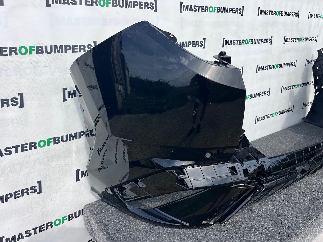 Hyundai Tucson N-line Hybrid Premium 2024-2026 Rear Bumper 4 Pdc Genuine [h616]