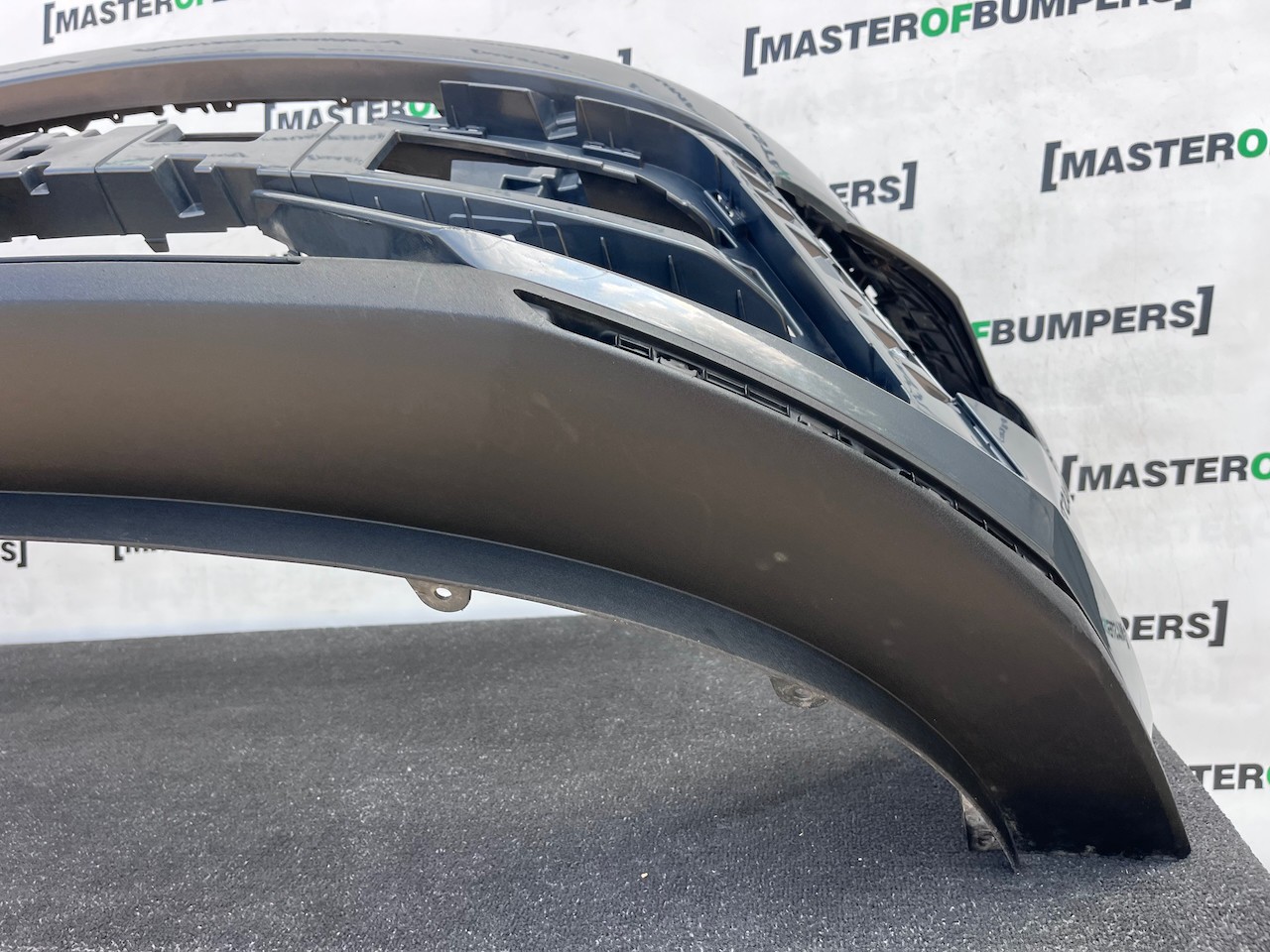 Hyundai Kona N-line Hatchback Mk2 2022-2026 Front Bumper 4 Pdc Genuine [h625]