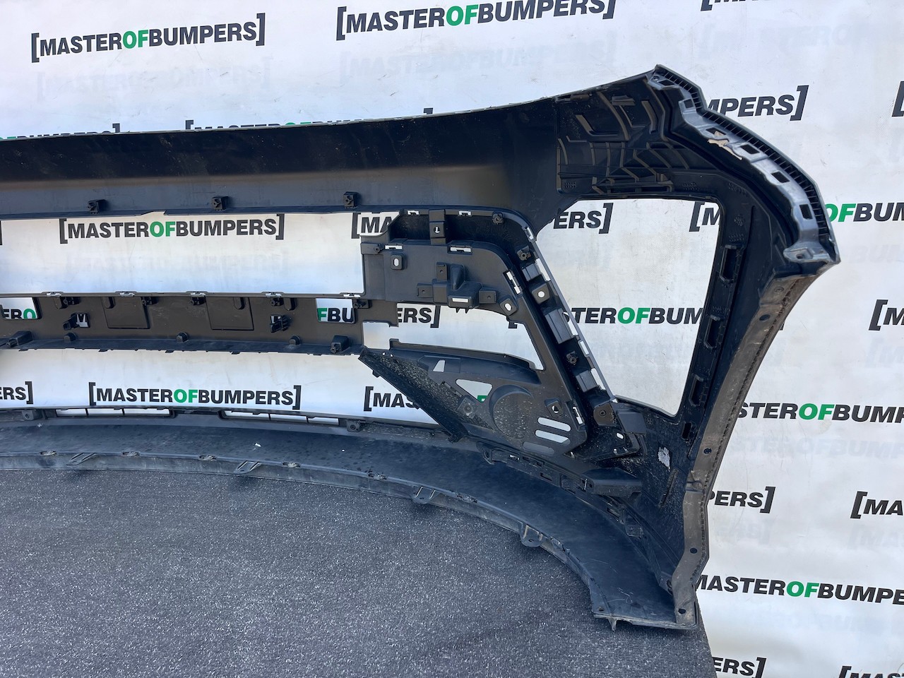 Hyundai Kona N-line Hatchback Mk2 2022-2026 Front Bumper 4 Pdc Genuine [h625]