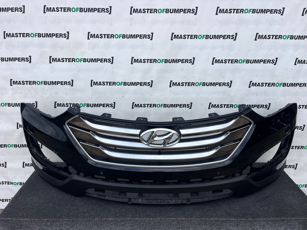 Hyundai Santa Fe Premium 7 Seater 2013-2015 Front Bumper 6 Pdc Genuine [h627]