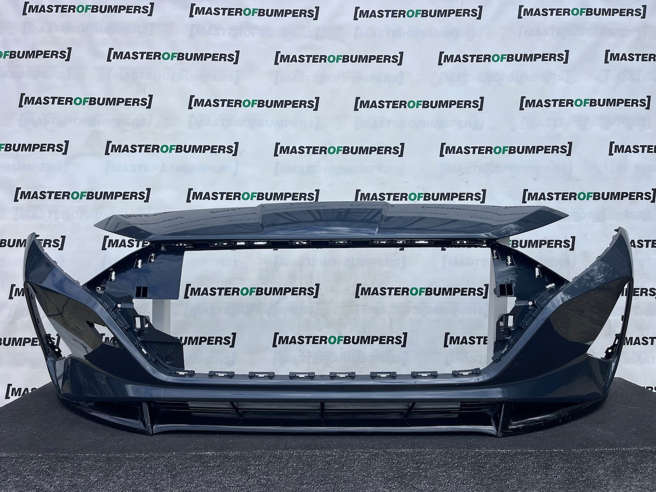 Hyundai I20 Premium Hatchback Mk3 2020-2022 Front Bumper No Pdc Genuine [h637]