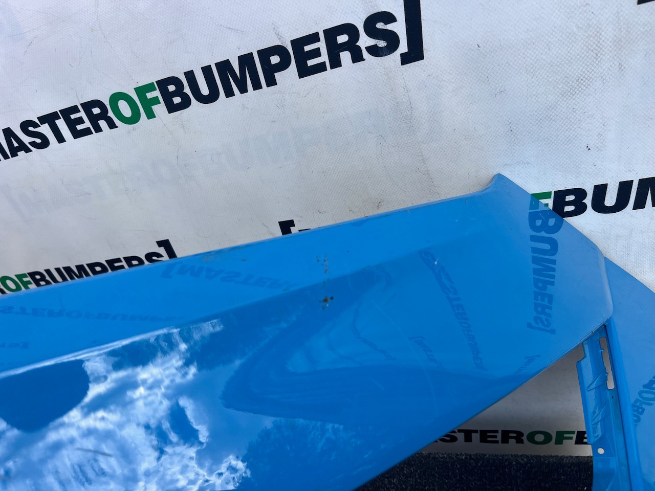 Hyundai Kona Electric Premium 2020-2023 Front Bumper Pdc Genuine [h638]