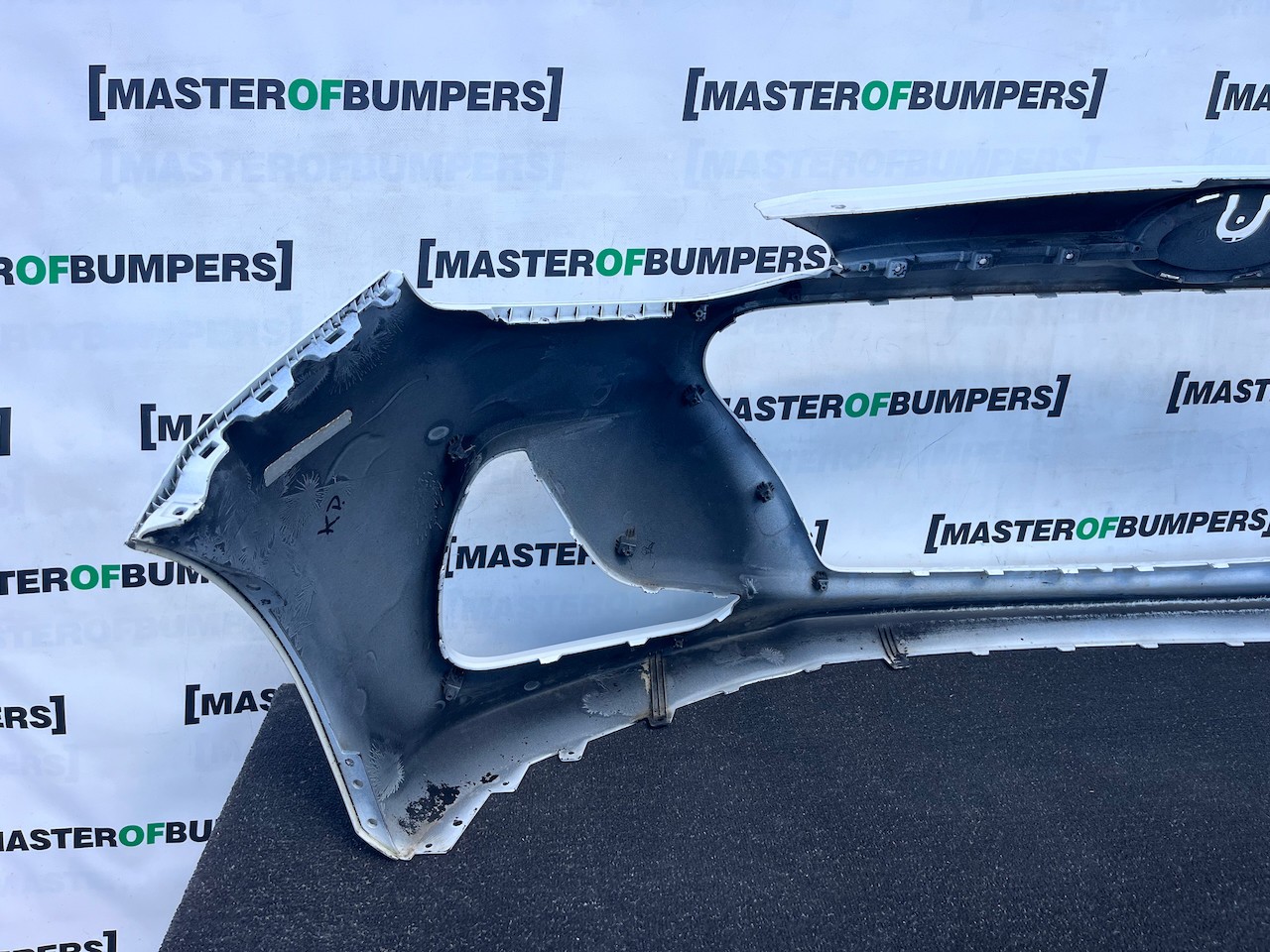 Hyundai I10 I10 Premium Se Hatchback Lift 2017-2019 Front Bumper Genuine [h643]