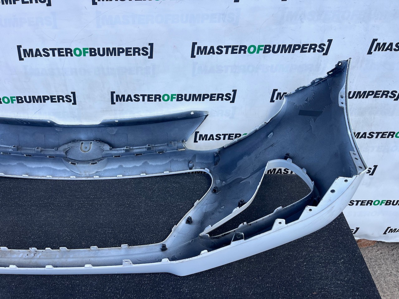 Hyundai I10 I10 Premium Se Hatchback Lift 2017-2019 Front Bumper Genuine [h643]