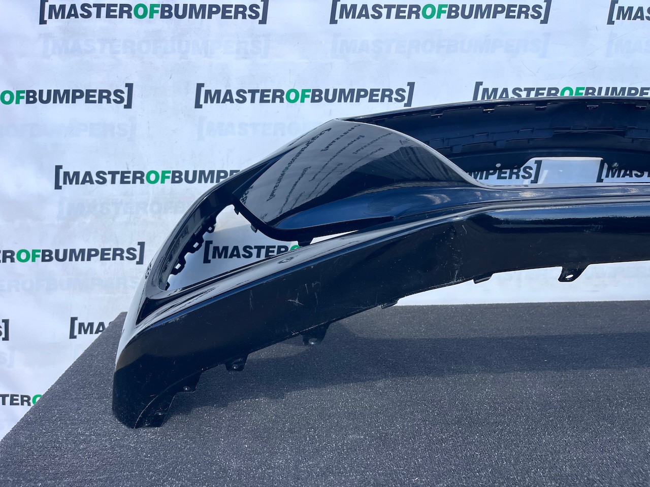 Hyundai I10 I10 Premium Se Hatchback Lift 2017-2019 Front Bumper Genuine [h645]