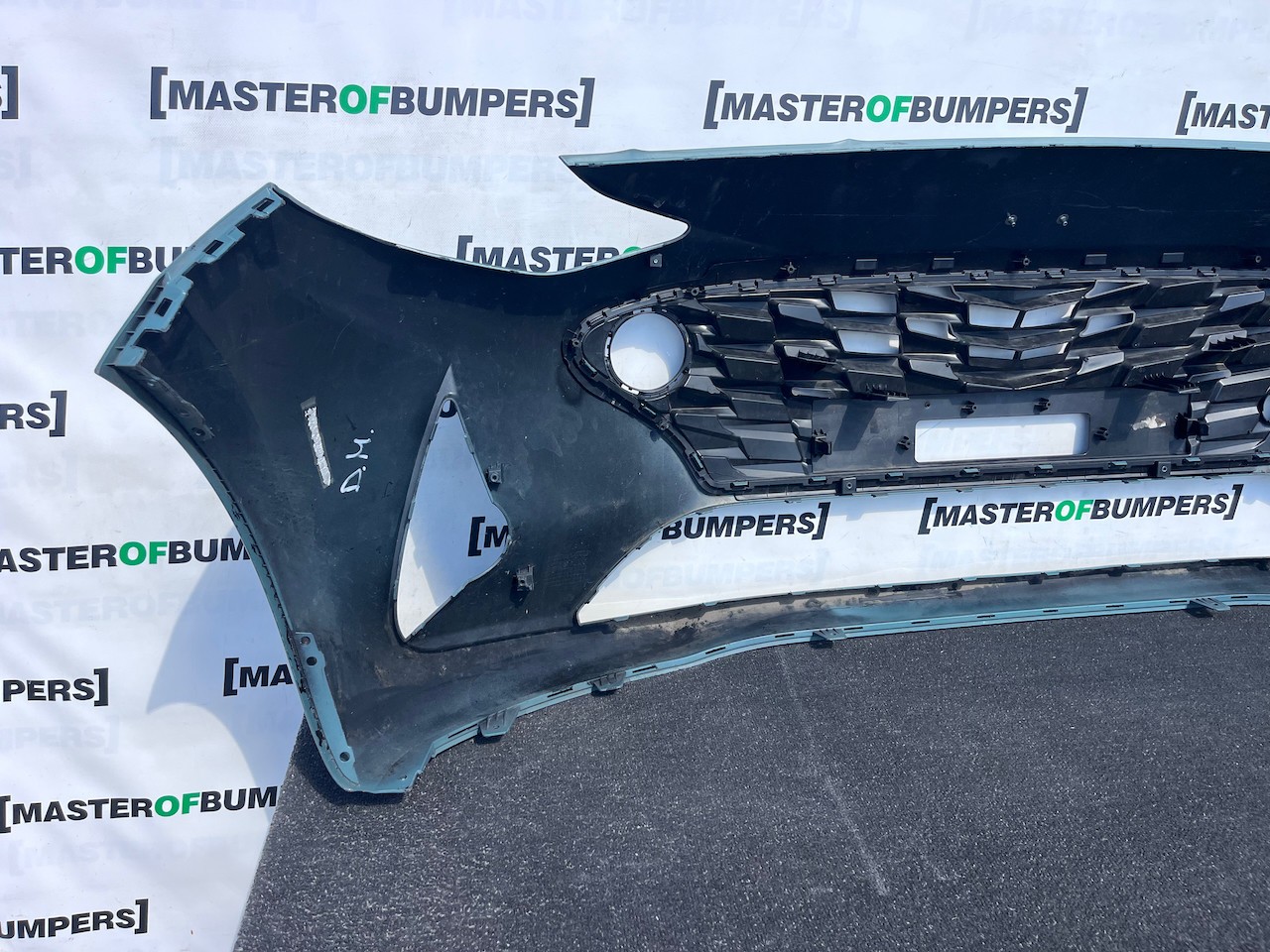 Hyundai I10 I10 Premium Se Hatchback 2020-2023 Front Bumper Genuine [h647]