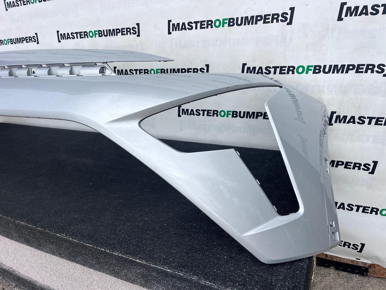 Hyundai Bayon Ultimate Hatchback 2021-2023 Front Bumper Genuine [h650]