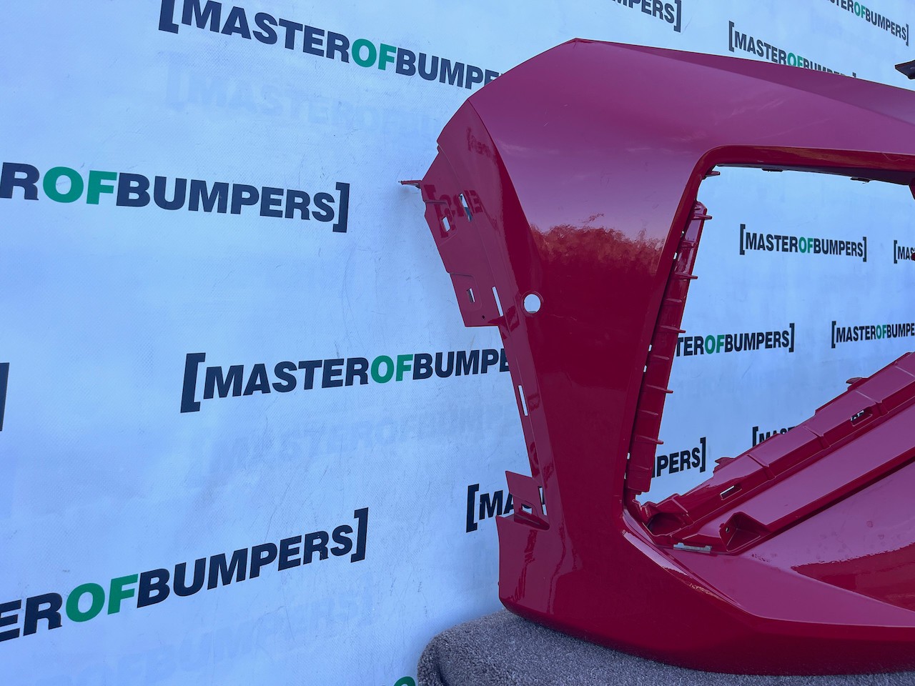 Hyundai Tucson N-line Hybrid Premium 2024-2027 Front Bumper 6 Pdc Genuine [h657]