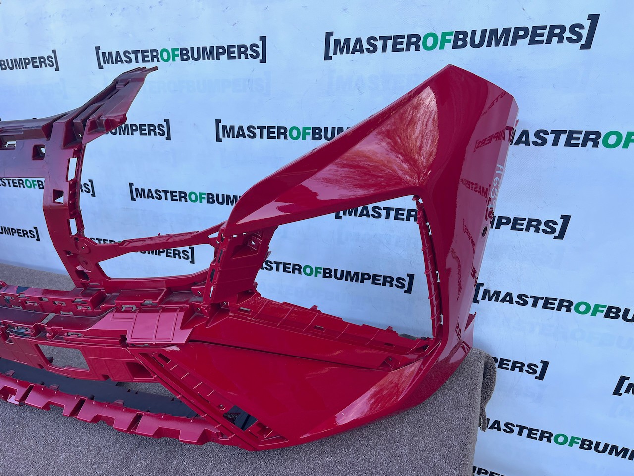 Hyundai Tucson N-line Hybrid Premium 2024-2027 Front Bumper 6 Pdc Genuine [h657]