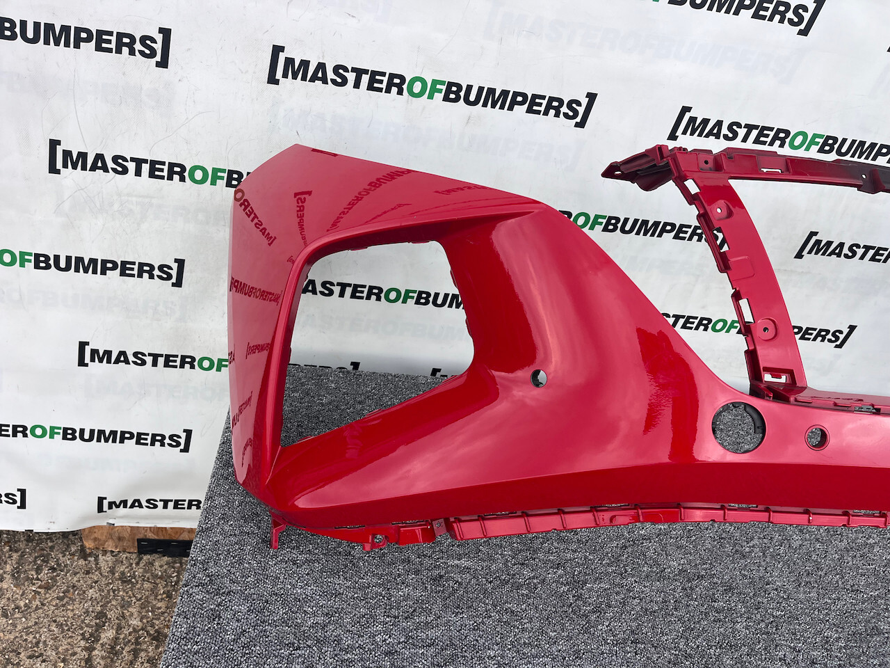 Hyundai Tucson Hybrid Premium Ultimate 2021-24 Front Bumper 4 Pdc Genuine [h514]