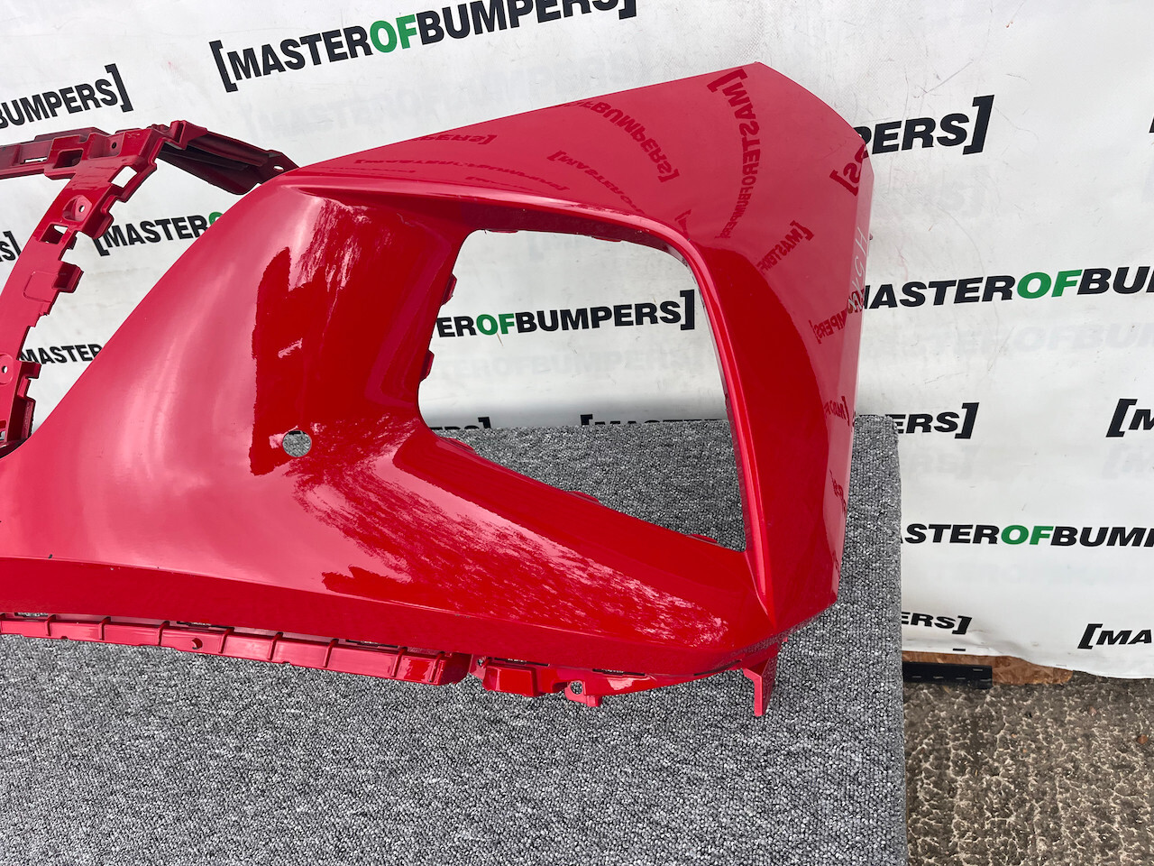 Hyundai Tucson Hybrid Premium Ultimate 2021-24 Front Bumper 4 Pdc Genuine [h514]