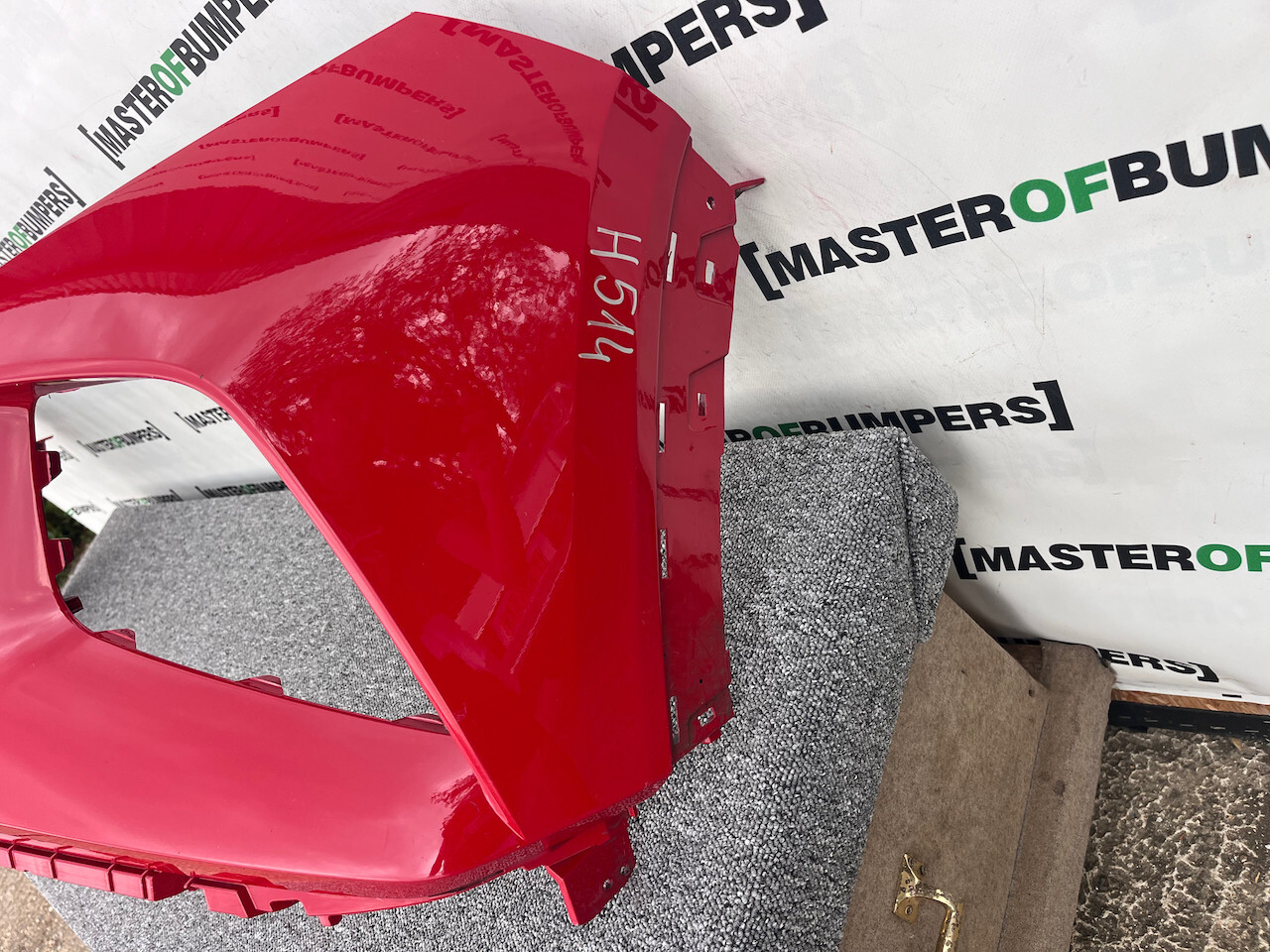 Hyundai Tucson Hybrid Premium Ultimate 2021-24 Front Bumper 4 Pdc Genuine [h514]