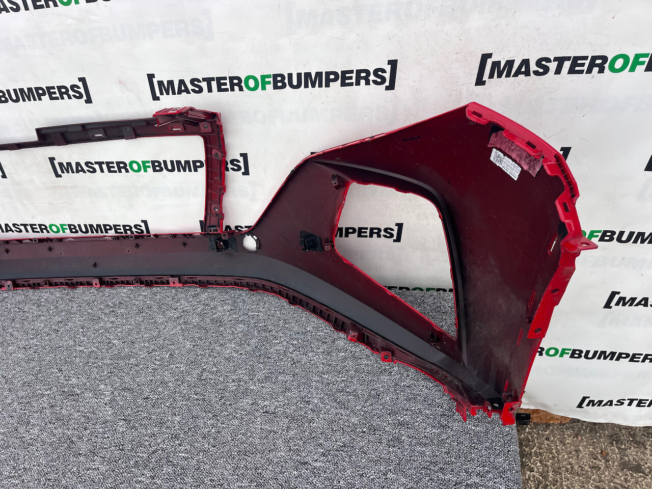 Hyundai Tucson Hybrid Premium Ultimate 2021-24 Front Bumper 4 Pdc Genuine [h514]