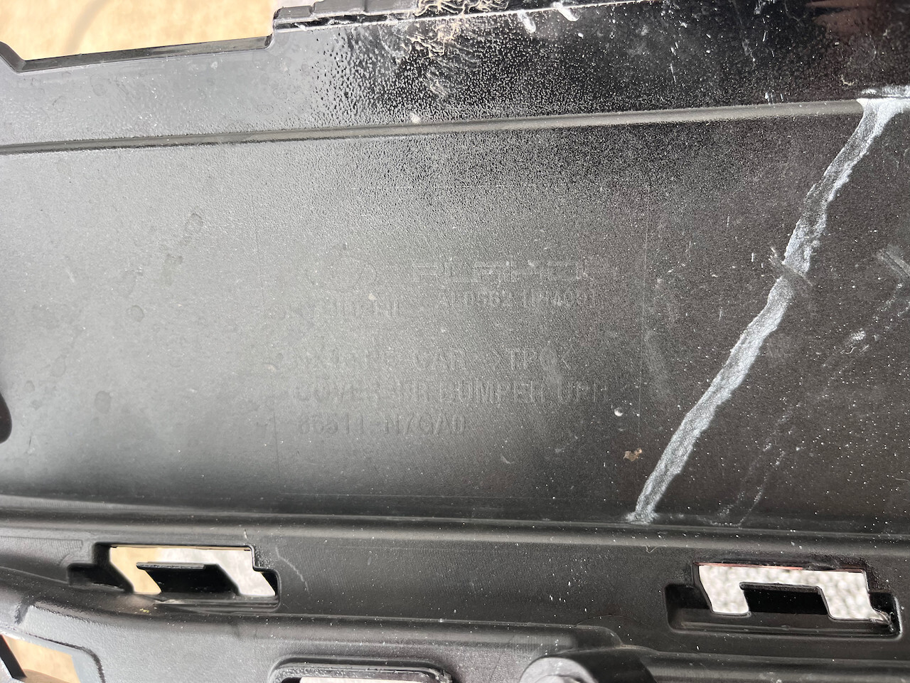 Hyundai Tucson Hybrid Premium Ultimate 2024-on Front Bumper Pdc Genuine [h515]