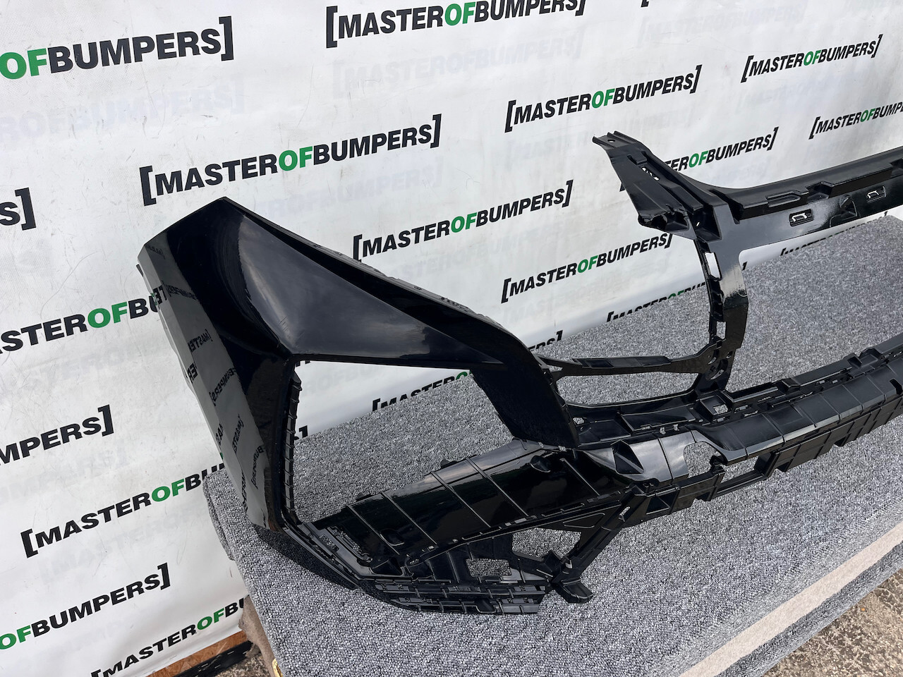 Hyundai Tucson Hybrid Premium Ultimate 2024-on Front Bumper Pdc Genuine [h515]