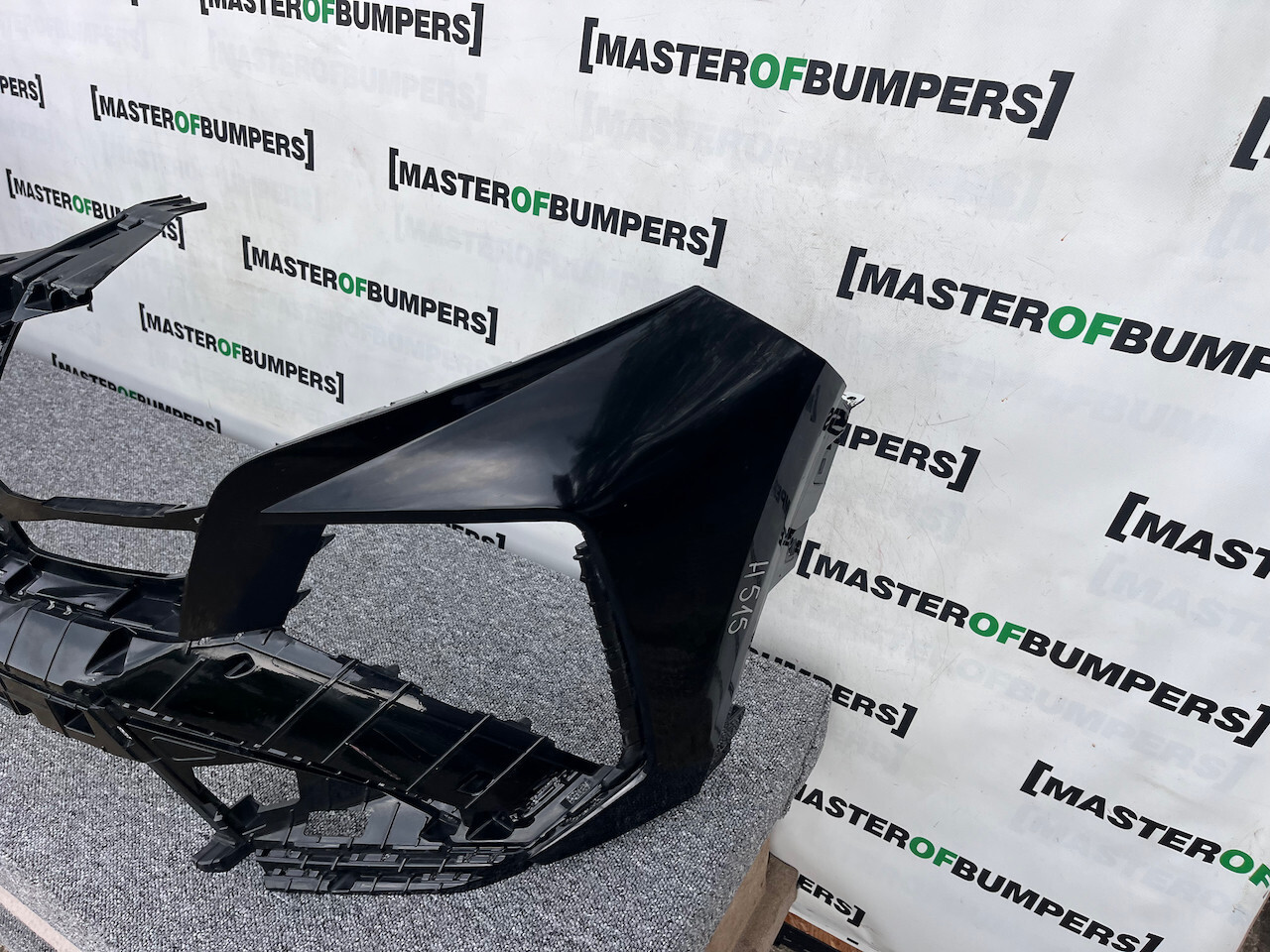 Hyundai Tucson Hybrid Premium Ultimate 2024-on Front Bumper Pdc Genuine [h515]