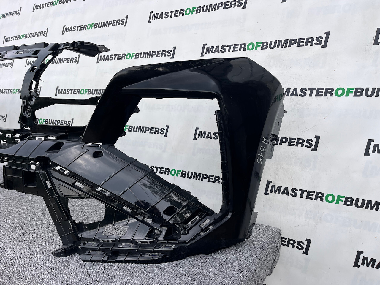 Hyundai Tucson Hybrid Premium Ultimate 2024-on Front Bumper Pdc Genuine [h515]